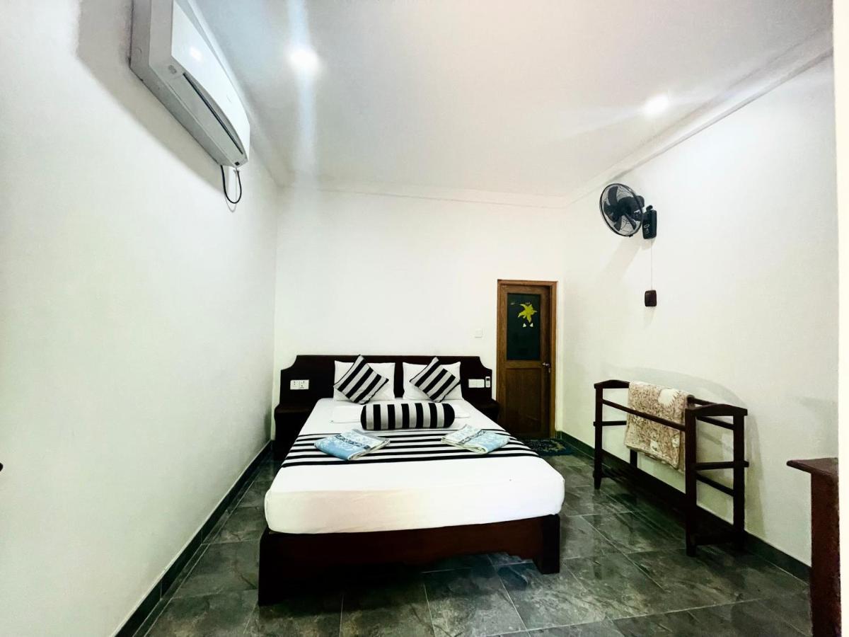 Gangadiya Lodge Sigiriya Eksteriør billede