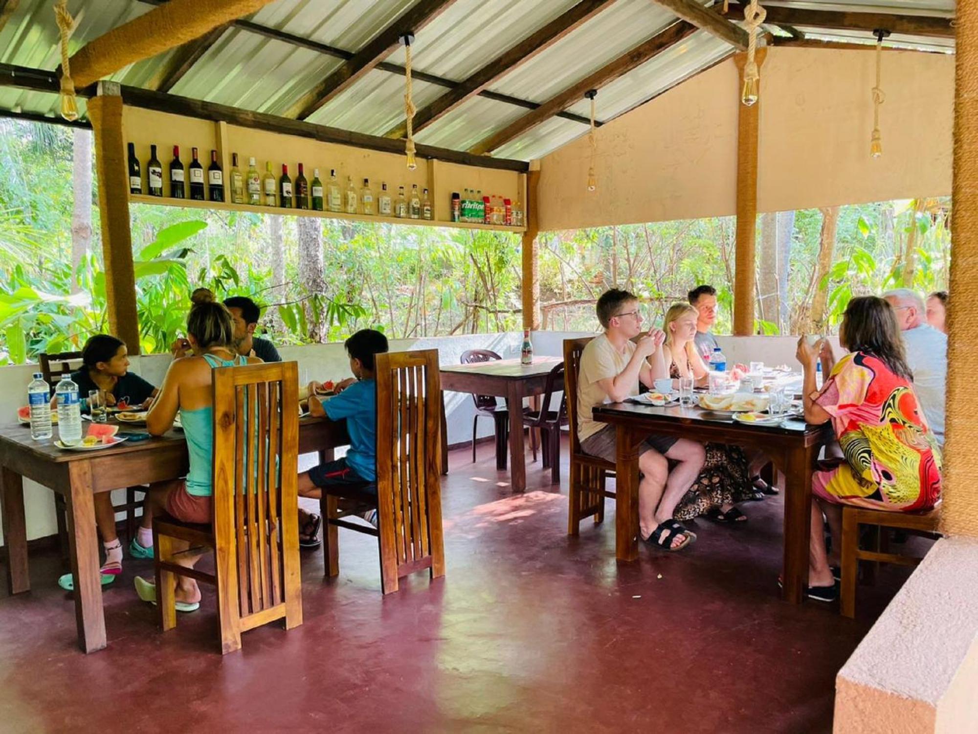 Gangadiya Lodge Sigiriya Eksteriør billede